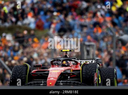 ZANDVOORT - Carlos Sainz (Ferrari) during the F1 Grand Prix of the Netherlands at Circuit Zandvoort on August 27, 2023 in Zandvoort, Netherlands. ANP KOEN VAN WEEL Stock Photo