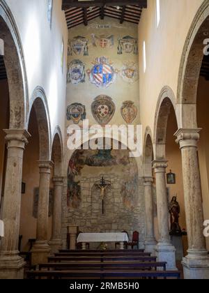 Innenseite der Kirche Pitigliano San Rocco Stockfoto