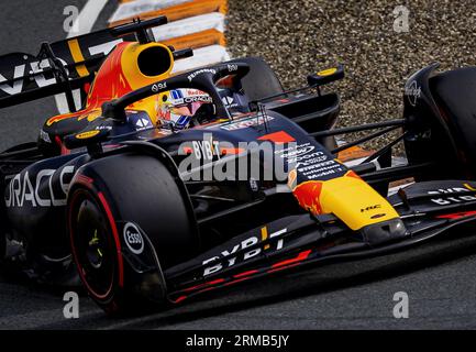 ZANDVOORT - Max Verstappen (Red Bull Racing) in Aktion während des F1 Grand Prix der Niederlande auf dem Circuit Zandvoort am 27. August 2023 in Zandvoort, Niederlande. ANP REMKO DE WAAL Stockfoto