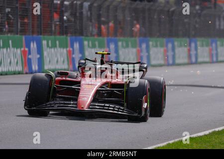 ZANDVOORT, NIEDERLANDE - AUGUST 27: Carlos Sainz von Scuderia Ferrari mit drs offenes Rennen während des niederländischen GP Formel-1-Renntags auf dem Circuit Zandvoort Stockfoto