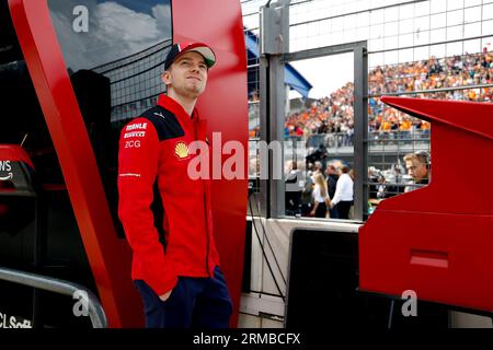 Zandvoort, Pays Bas. 27. August 2023. SHWARTZMAN Robert (rus), Ferrari Driver Academy, Portrait während des Formel 1 Heineken Dutch Grand Prix 2023, 13. Runde der Formel-1-Weltmeisterschaft 2023 vom 25. Bis 28. August 2023 auf dem Zandvoort Circuit, in Zandvoort, Niederlande - Foto DPPI Credit: DPPI Media/Alamy Live News Stockfoto