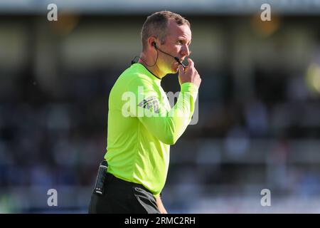 Hartlepool, Großbritannien, 26. August 2023. Match-Schiedsrichter Steven Copeland während des Vanarama National League-Spiels zwischen Hartlepool United und AFC Fylde im Victoria Park, Hartlepool am Samstag, den 26. August 2023. (Foto: Mark Fletcher | MI News) Credit: MI News & Sport /Alamy Live News Stockfoto