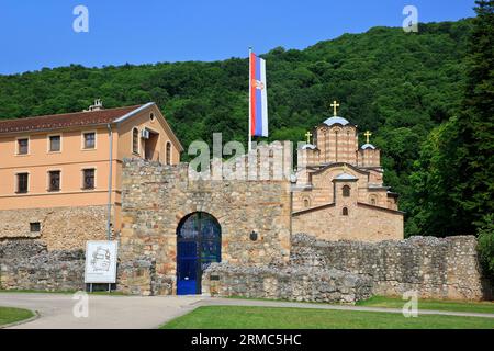 Das serbisch-orthodoxe Kloster Ravanica (gegründet 1375–1377) in Senje, Serbien Stockfoto
