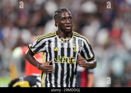 Turin, Italien. 27. August 2023. Samuel Iling-Junior von Juventus wurde während des SERIE A TIM 2023/24 Fußballspiels zwischen Juventus und Bologna im Allianz Stadion gesehen. Endnote: Juventus 1:1 Bologna Credit: SOPA Images Limited/Alamy Live News Stockfoto