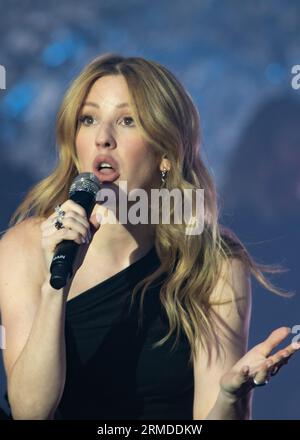 Portsmouth, Vereinigtes Königreich. 27. August 2023. Ellie Goulding tritt auf der Hauptbühne des Siegerfestivals 2023 auf. Cristina Massei/Alamy Live News Stockfoto