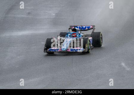 Zandvoort, Niederlande. 26. August 2023. CIRCUIT ZANDVOORT, NIEDERLANDE - AUGUST 26: Esteban Ocon, Alpine A523 während des Großen Preises der Niederlande auf dem Circuit Zandvoort am Samstag, den 26. August 2023 in Zandvoort, Niederlande. (Foto: Michael Potts/BSR Agency) Credit: BSR Agency/Alamy Live News Stockfoto