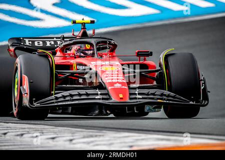 Zandvoort, Niederlande, August 27, Carlos Sainz aus Spanien tritt für Ferrari an. Renntag, 14. Runde der Formel-1-Meisterschaft 2023. Quelle: Michael Potts/Alamy Live News Stockfoto