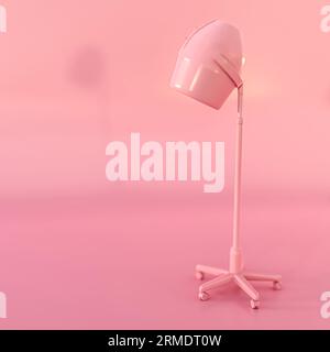 Salontrockner isoliert auf rosa 3D-Illustration Stockfoto