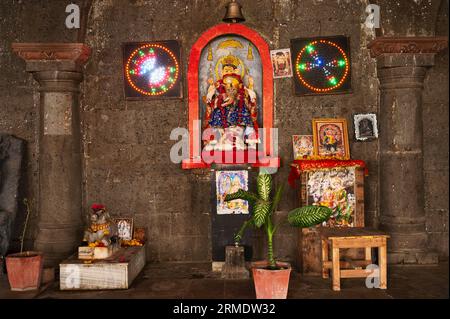 Idol von Lord Ganesha im Rajwada oder Holkar Palast. Eines der ältesten Bauwerke, gegründet 1747 von Malhar Rao Holkar, Indore, Madhya Pradesh, Stockfoto