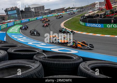 Zandvoort, Niederlande. 28. August 2023. CIRCUIT ZANDVOORT, NIEDERLANDE - AUGUST 27: Lando Norris, McLaren F1 MCL60 während des Großen Preises der Niederlande auf dem Circuit Zandvoort am Sonntag, den 27. August 2023 in Zandvoort, Niederlande. (Foto: Michael Potts/BSR Agency) Credit: BSR Agency/Alamy Live News Stockfoto