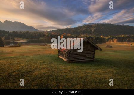 Geroldsee bei Sonnenuntergang, Mittenwald, Karwendel, Deutschland Stockfoto