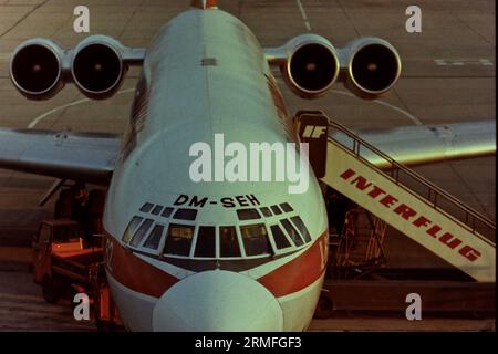 Ilyushin Il-62, Ost-Berlin 1980 Stockfoto