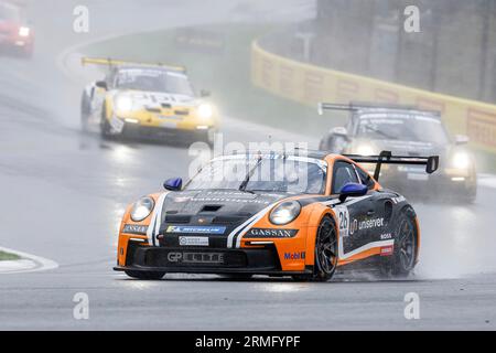 Zandvoort, Niederlande. 26. August 2023. #26 Lucas Groeneveld (NL, Team GP Elite), Porsche Mobil 1 Supercup auf dem Circuit Zandvoort am 26. August 2023 in Zandvoort, Niederlande. (Foto von HIGH TWO) Credit: dpa/Alamy Live News Stockfoto