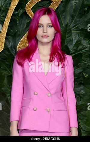 London, Großbritannien. Dezember 2018. Georgia May Jagger nimmt an den Fashion Awards in der Royal Albert Hall in London Teil. (Foto: Fred Duval/SOPA Images/SIPA USA) Credit: SIPA USA/Alamy Live News Stockfoto