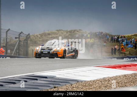 Zandvoort, Niederlande. 26. August 2023. #26 Lucas Groeneveld (NL, Team GP Elite), Porsche Mobil 1 Supercup auf dem Circuit Zandvoort am 26. August 2023 in Zandvoort, Niederlande. (Foto von HIGH TWO) Credit: dpa/Alamy Live News Stockfoto