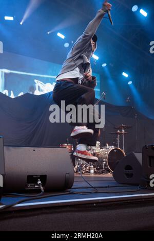 Kennyhoopla treten live in der Halifax The Piece Hall uk am 12. august 2023 auf. Stockfoto