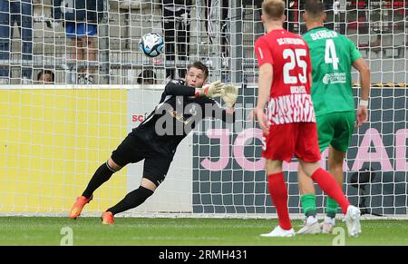 Freiburg, Deutschland. August 2023. firo : 06.08.2023, Fußball, 3. Liga, 3. Bundesliga, Saison 2023/2024, 1. Spieltag, SC Freiburg II - MSV Duisburg, Vincent Muller, MSV Duisburg, MSV Duisburg, Ganzzahl, Quelle: dpa/Alamy Live News Stockfoto