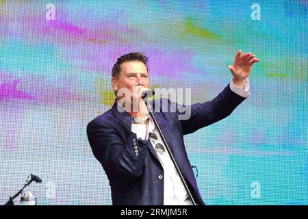 Henley-on-Thames, Vereinigtes Königreich. August 2023. Tony Hadley am zweiten Tag des Rewind South 80s Music Festival 2023. Stockfoto