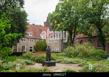 Statue von Willem van Oranje auf dem Prinsenhof in Delft, Niederlande Stockfoto