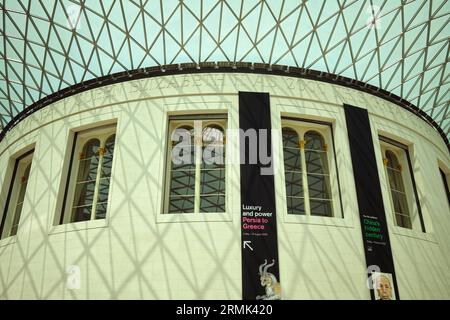Der große Hof im British Museum London England UK Stockfoto