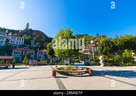 Blick auf Goynuk. Cittaslow Towns of Turkiye Hintergrundfoto. Bolu Turkiye - 8.5.2023 Stockfoto