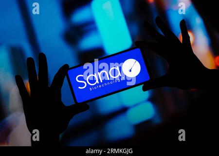 Brasilien. 28. August 2023. In dieser Abbildung wird das Sana Biotechnology-Logo auf einem Smartphone angezeigt. Quelle: SOPA Images Limited/Alamy Live News Stockfoto