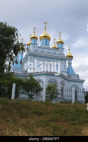 Blick auf die Heiligen Boris und die russisch-orthodoxe Kathedrale Gleb in Daugavpils, Lettland Stockfoto