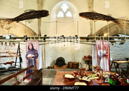 Abbot's Kitchen: Mittelalterliche Küche in Glastonbury Abbey Stockfoto