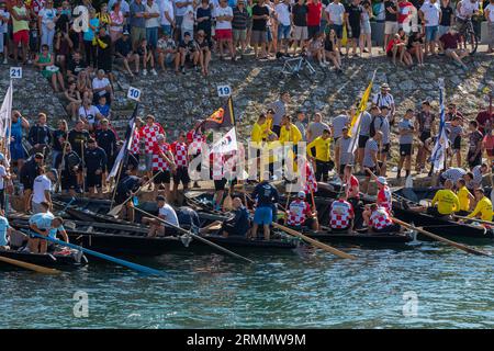 Neretva-Rennen, „Ladja-Wettbewerbe“ in Metkovic Stockfoto