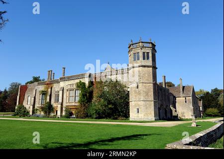 Lacock Abbey, Heimat von Henry Fox Talbot, dem Pionier der Fotografie Wiltshire England Stockfoto