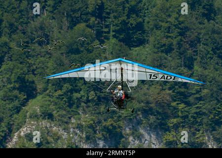 Voler avec Les Oiseaux auf der Zigairmeet Air Show 2023 in Mollis, Schweiz Stockfoto