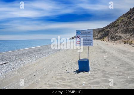 Beginn der Pufferzone der vereinigten Staaten in der Morphu Bay, Zypern. Stockfoto