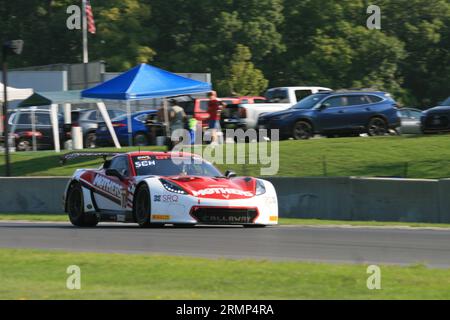 GT America powered by AWS FANATEC GT WORLD FORDERT AMERIKA im Road AMERICA National Speed Park HERAUS. Stockfoto