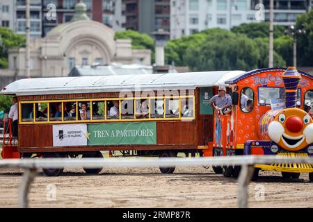 Trainieren Sie für Spieler und Touristen. Palermo Hippodrome, Buenos Aires, Argentinien. Stockfoto