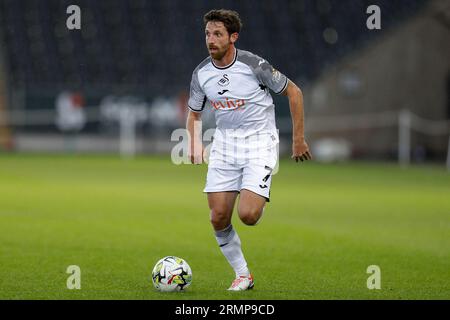 Swansea, Großbritannien. 29. August 2023. Joe Allen vom Swansea City Carabao Cup, Spiel der 2. Runde, Swansea City gegen AFC Bournemouth im Stadion Swansea.com in Swansea, Wales am Dienstag, den 29. August 2023. Dieses Bild darf nur zu redaktionellen Zwecken verwendet werden. Nur redaktionelle Verwendung, Bild von Andrew Orchard Sports Photography/Alamy Live News Stockfoto