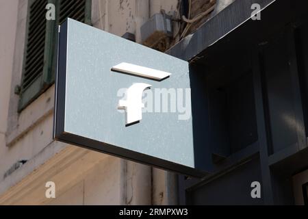 Bordeaux, Frankreich - 08 18 2023 : la france mutualiste Logo Marke und Zeichen Text Fassade der Versicherung der französischen lokalen Agentur Mutual france mutualist Stockfoto