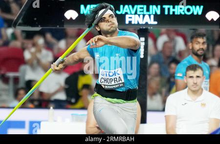 Budapest, Hongrie. 27. August 2023. Neeraj Chopra (IND) Goldmedaille, Männer Javelin werfen während der Leichtathletik-Weltmeisterschaften 2023 am 27. August 2023 in Nemzeti Atletikai Kozpont in Budapest, Ungarn - Foto Laurent Lairys/DPPI Credit: DPPI Media/Alamy Live News Stockfoto