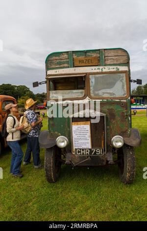 Hazel Albion C.123 ein kleiner Lagerwagen, der in einer Scheune in Wiltshire gefunden wurde, baute im April 1989 einen 4-Gang-Motor mit 25 PS und 4-Gang-Getriebe mit 12 Volt elektr Stockfoto