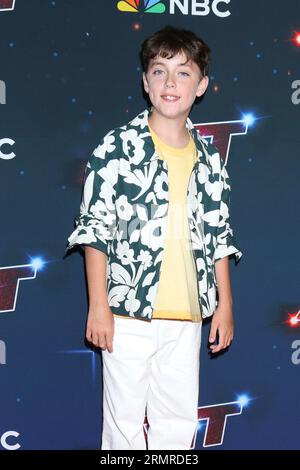 Pasadena, USA. 29. August 2023. LOS ANGELES - AUG 29: Alfie Andrew bei der America's Got Talent Staffel 18 Live Show Red Carpet im Hotel Dena am 29. August 2023 in Pasadena, CA (Foto: Katrina Jordan/SIPA USA) Credit: SIPA USA/Alamy Live News Stockfoto