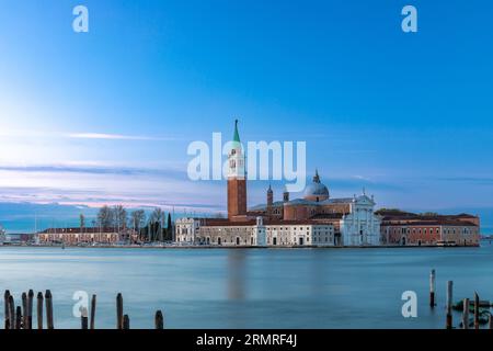 San Giorgio Maggiore in Venedig am Morgen Stockfoto