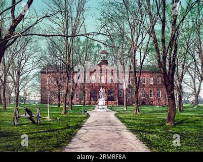 College of William & Mary, W&M, eine staatliche Universität in Williamsburg im Osten des US-Bundesstaates Virginia, USA, Historisch, Digital verbesserte Reproduktion eines Photochromedruck aus dem Jahre 1898 / College of William & Mary, W&M, eine staatliche Universität in Williamsburg im Osten Virginias, USA, Historic, digital verbesserte Wiedergabe eines Fotochromdrucks aus dem Jahr 1898 Stockfoto