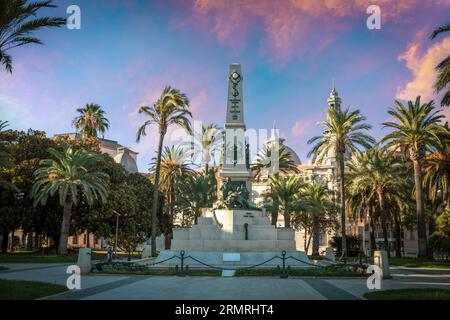 Denkmal für die Helden von Cavite auf dem gleichnamigen Platz von Cartagena, Region Murcia, Spanien Stockfoto