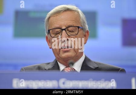 (140910) -- BRÜSSEL, 10. September 2013 -- der neu gewählte Präsident der Europäischen Kommission, Jean-Claude Juncker, hält eine Pressekonferenz ab, um die Zuweisung der Mandate der designierten EU-Kommissare am 10. September 2014 in Brüssel, Belgien, bekannt zu geben. Die neue Europäische kommission wird ihre Tätigkeit am 1. November 2014 aufnehmen. ) BELGIEN-BRÜSSEL-EU-JUNKER-COMMISSIONERS-RELEASE YexPingfan PUBLICATIONxNOTxINxCHN Brüssel 10. September 2013 der neu gewählte Präsident der Europäischen Kommission, Jean Claude Juncker, gibt AUF einer Pressekonferenz das Portfolio der designierten EU-Kommissare bekannt Stockfoto