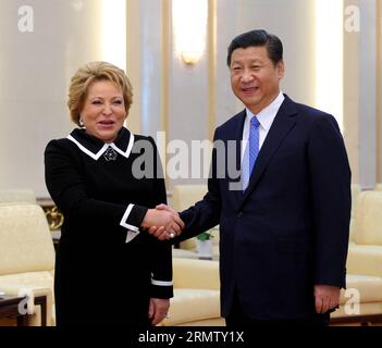 (140923) -- PEKING, 23. September 2014 -- der chinesische Präsident Xi Jinping (R) trifft sich mit Valentina Matviyenko, Vorsitzende der russischen Bundesversammlung, in Peking, Hauptstadt Chinas, 23. September 2014. ) (Zkr) CHINA-XI JINPING-RUSSIA-MATVIYENKO-MEETING(CN) RaoxAimin PUBLICATIONxNOTxINxCHN Peking 23. September 2014 der chinesische Präsident Xi Jinping r trifft sich mit Valentina Vorsitzender der russischen Bundesversammlung in Peking Hauptstadt Chinas 23. September 2014 CCR China Xi Jinping Russland-Meeting CN RaoxAimin PUBLTxCHINxN Stockfoto