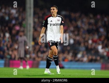 Craven Cottage, Fulham, London, Großbritannien. 29. August 2023. EFL Carabao Cup Football, Fulham versus Tottenham Hotspur; Joao Palhinha von Fulham Credit: Action Plus Sports/Alamy Live News Stockfoto