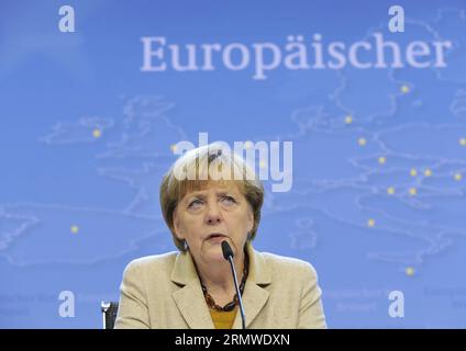 Bundeskanzlerin Angela Merkel hält am 24. Oktober 2014 am Sitz des EU-rates in Brüssel (Belgien) eine Pressekonferenz ab. BELGIEN-BRÜSSEL-EU-GIPFEL-PRESSEKONFERENZ YEXPINGFAN PUBLICATIONXNOTXINXCHN Stockfoto