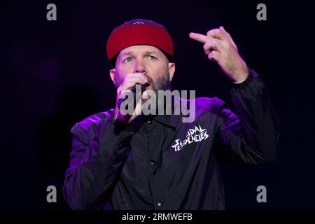 Fred Durst von der Band Limp Bizkit tritt während des Hell and Heaven fest in Mexiko-Stadt, der Hauptstadt Mexikos, am 25. Oktober 2014 auf. Pedro Mera (lmz) MEXICO-MEXICO CITY-MUSIC-FESTIVAL e PedroxMera PUBLICATIONxNOTxINxCHN Fred Durst of the Tie Limp Bizkit tritt während des Bright and Heaven Close in Mexico City Capital of Mexico AM 25 2014. Oktober AUF Pedro Mera Mexico City Music Festival e PUBLICATIONxNOTxINxCHN Stockfoto