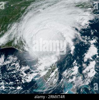 Miami, Usa. 30. August 2023. NOAA GEOS-East-Satellitenbild, das den Hurrikan Idalia zeigt, der nach dem Landfall in der Big Bend von Florida am 30. August 2023 nach Georgien überquert. Quelle: NESDIS/STAR/NOAA/Alamy Live News Stockfoto