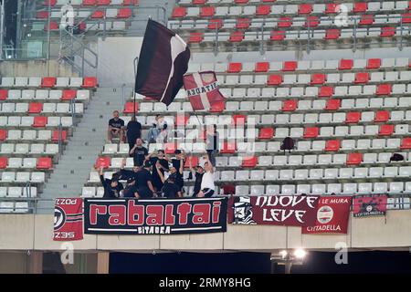 Bari, Italien. 30. August 2023. Fans von A.S. Cittadella 1973 während SSC Bari vs ALS Cittadella, italienisches Fußball-Spiel der Serie B in Bari, Italien, August 30 2023 Credit: Independent Photo Agency/Alamy Live News Stockfoto