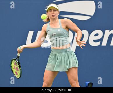 New York, Usa. 30. August 2023. US Open Flushing Meadows 30//08/2023 Tag 3 Daria Saville (aus) Zweitrundenspiel Guthaben: Roger Parker/Alamy Live News Stockfoto